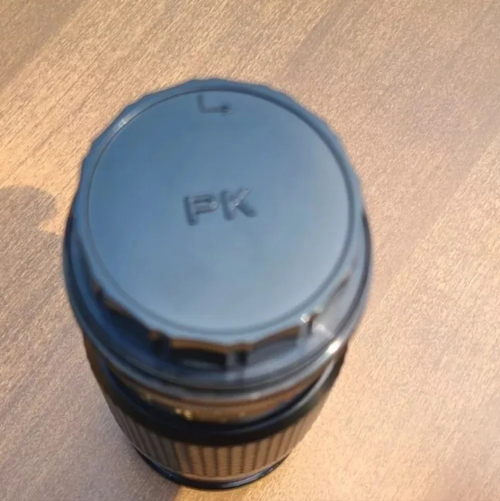 Vintage Nikura 75-200 mm 1:4 Manual Focus Zoom Lens With Case made in Korea